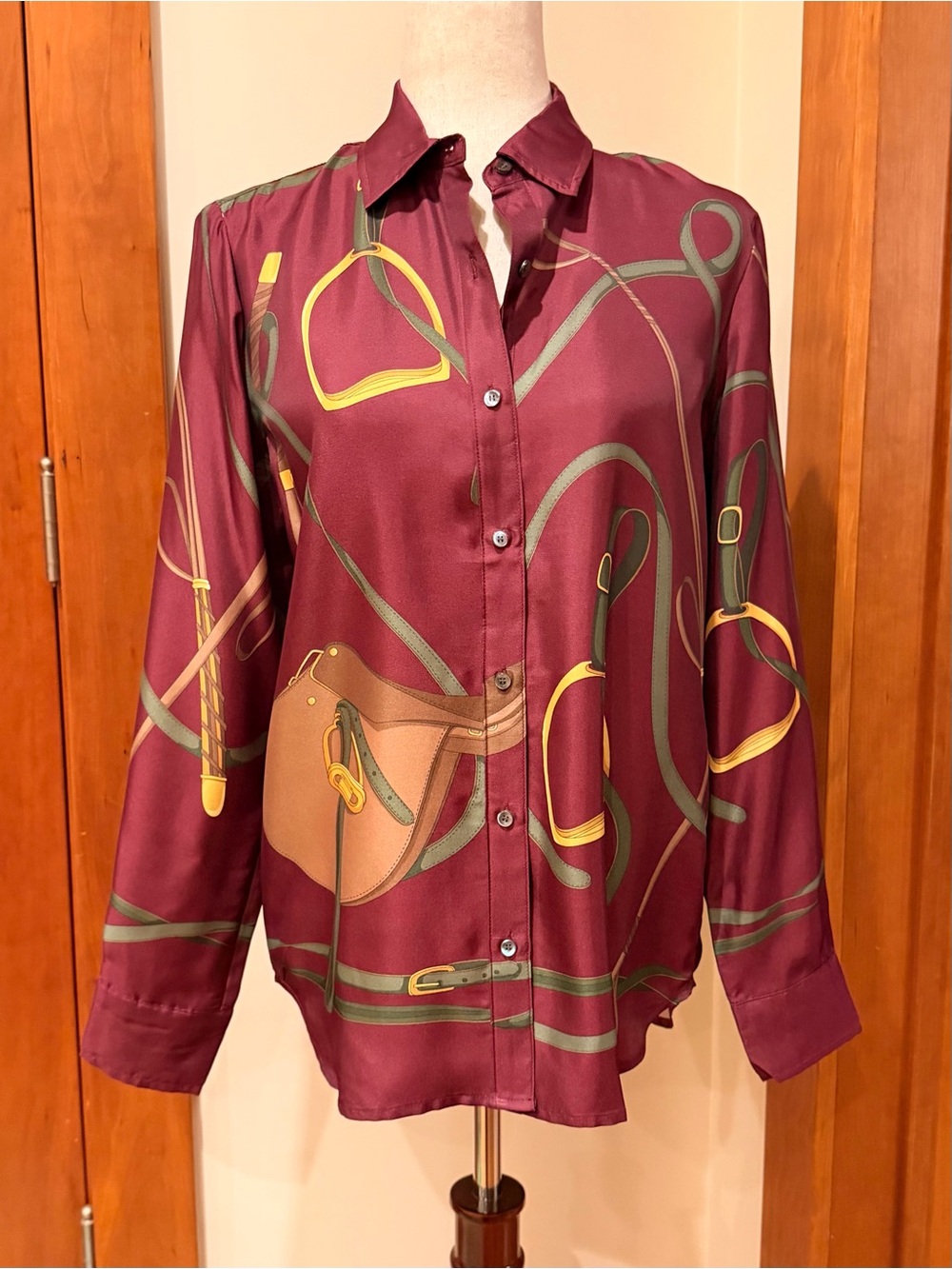 J. McLaughlin Burgundy Equestrian-Print Silk Blend Button-Down Blouse
